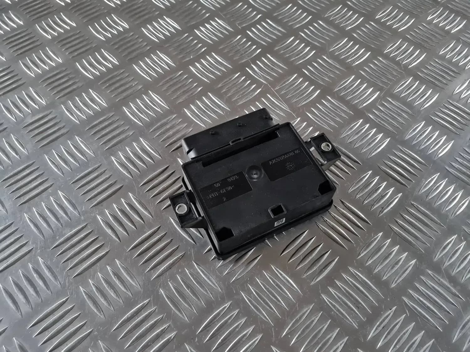 Parkeerremregelunit RENAULT SCENIC III 2011 - foto 3