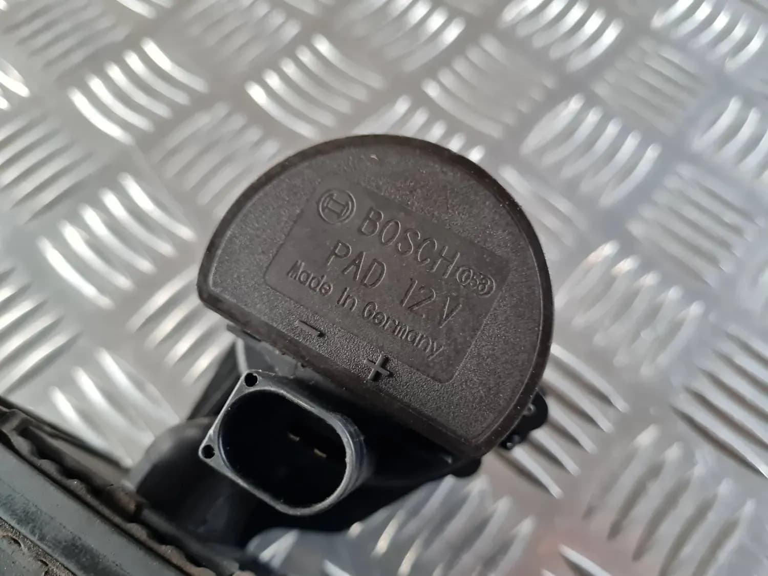 Radiatorklep AUDI A6 2008 - foto 2