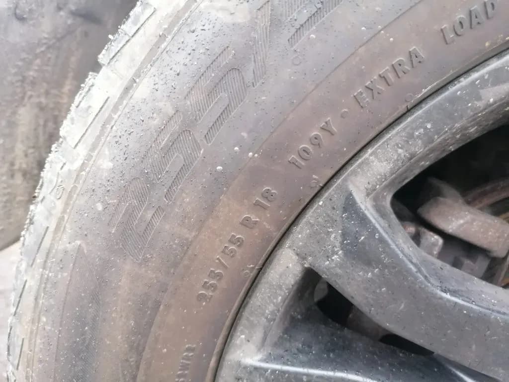 Foto van de gedemonteerde auto 3