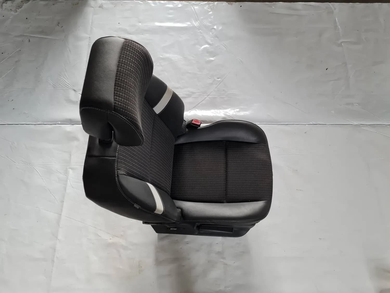 Voorstoel rechts RENAULT SCENIC III 2011 - foto 1