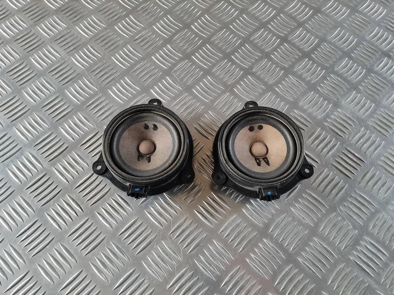 Deurluidspreker boven AUDI A6 2008