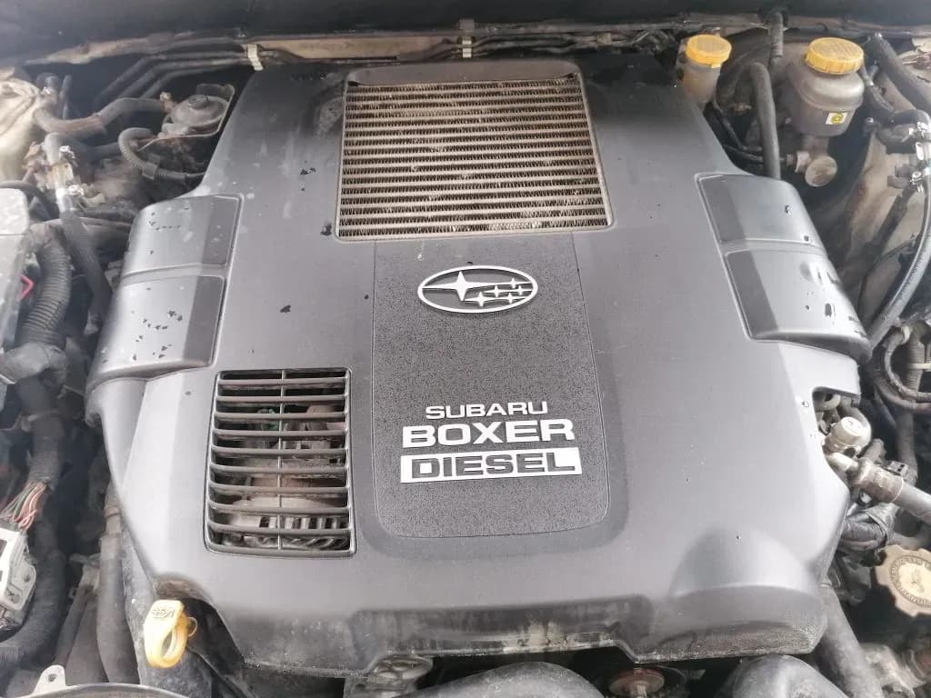 Foto van de gedemonteerde auto 3