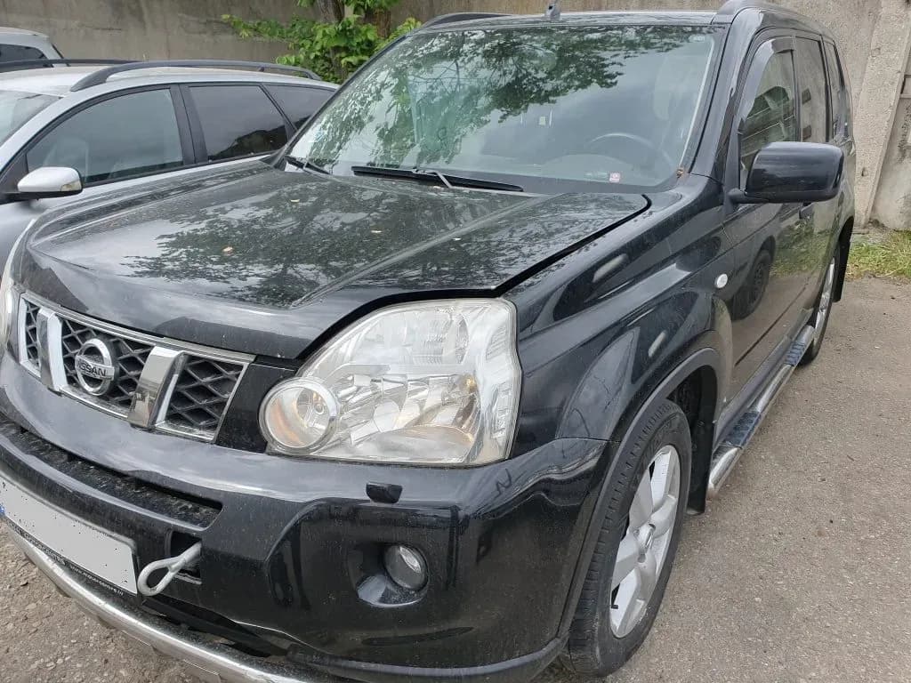 Foto van de gedemonteerde auto 1