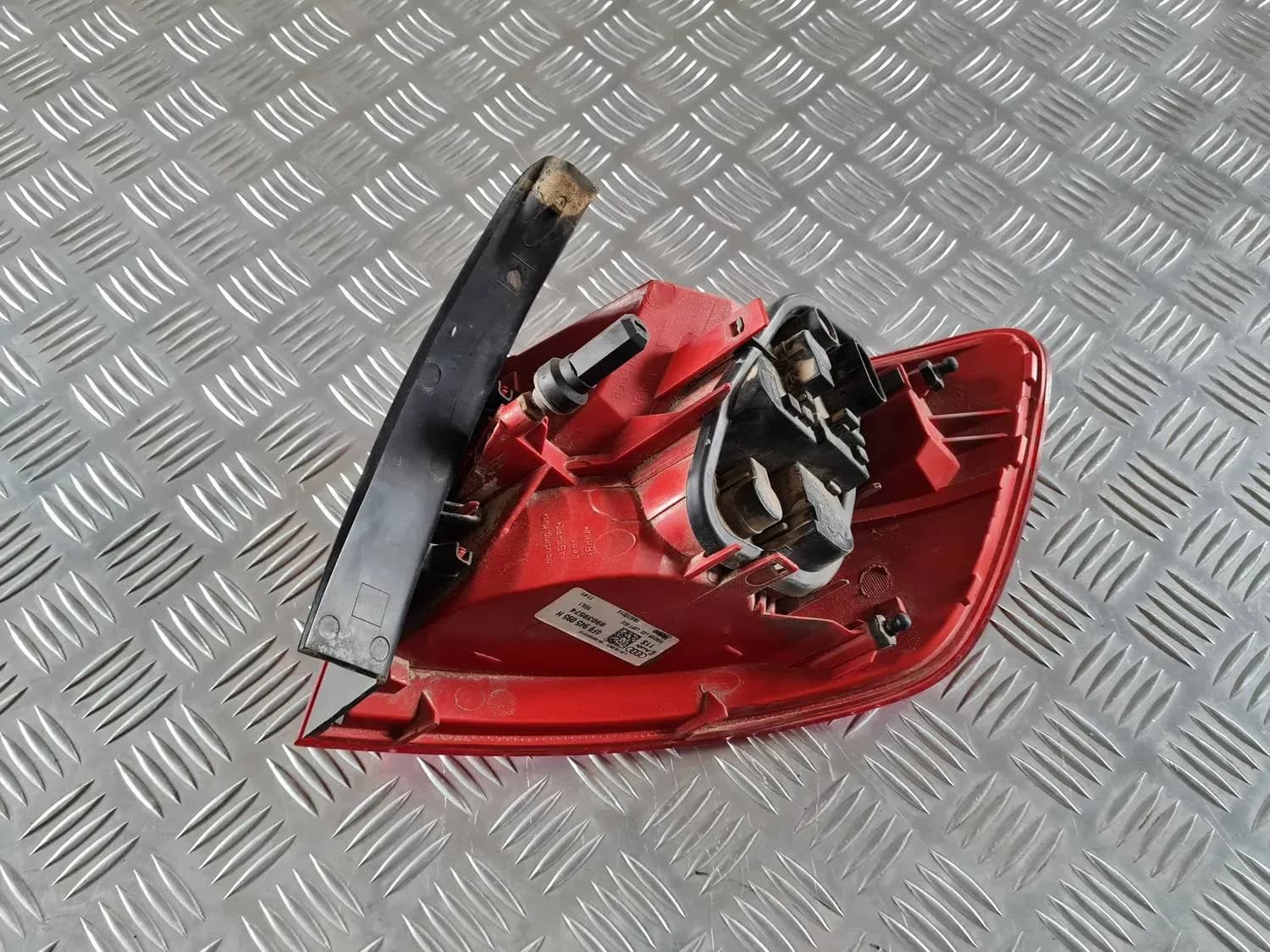 Achterlamp links AUDI A6 2008 - foto 4