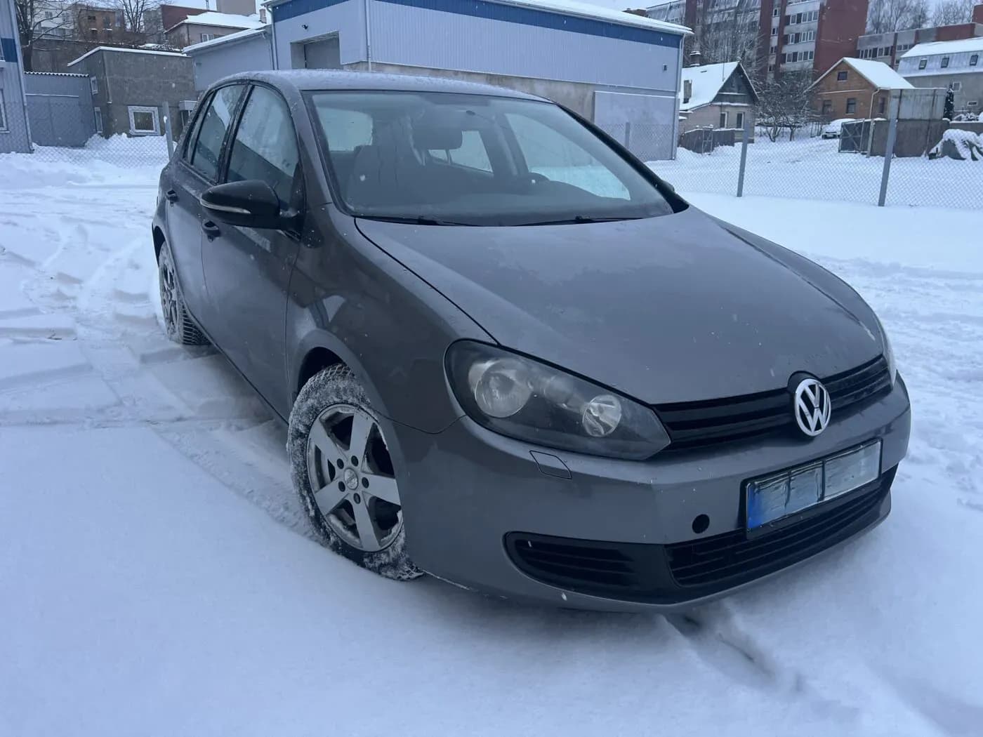 Foto van de gedemonteerde auto 4