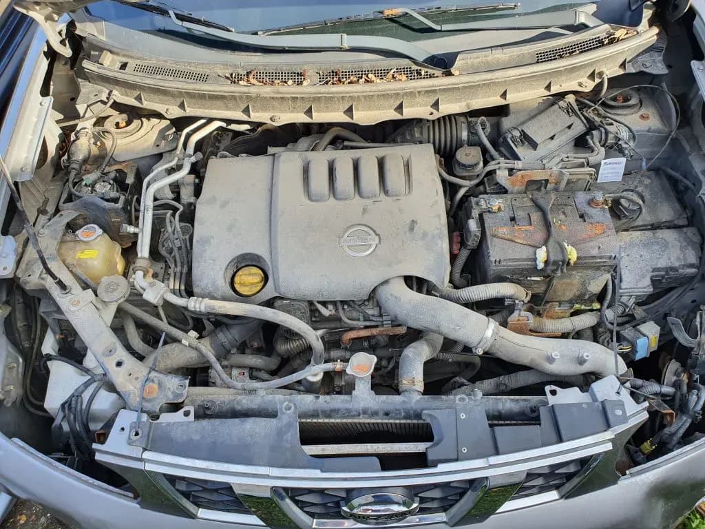 Foto van de gedemonteerde auto 4