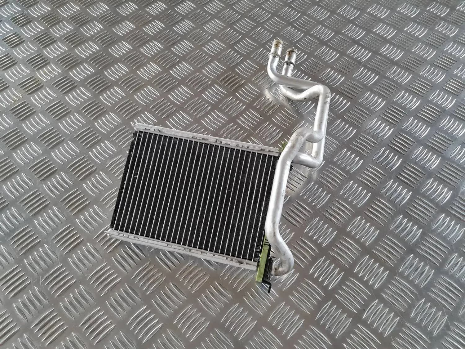 Verwarmingsradiator RENAULT SCENIC III 2011 - foto 4