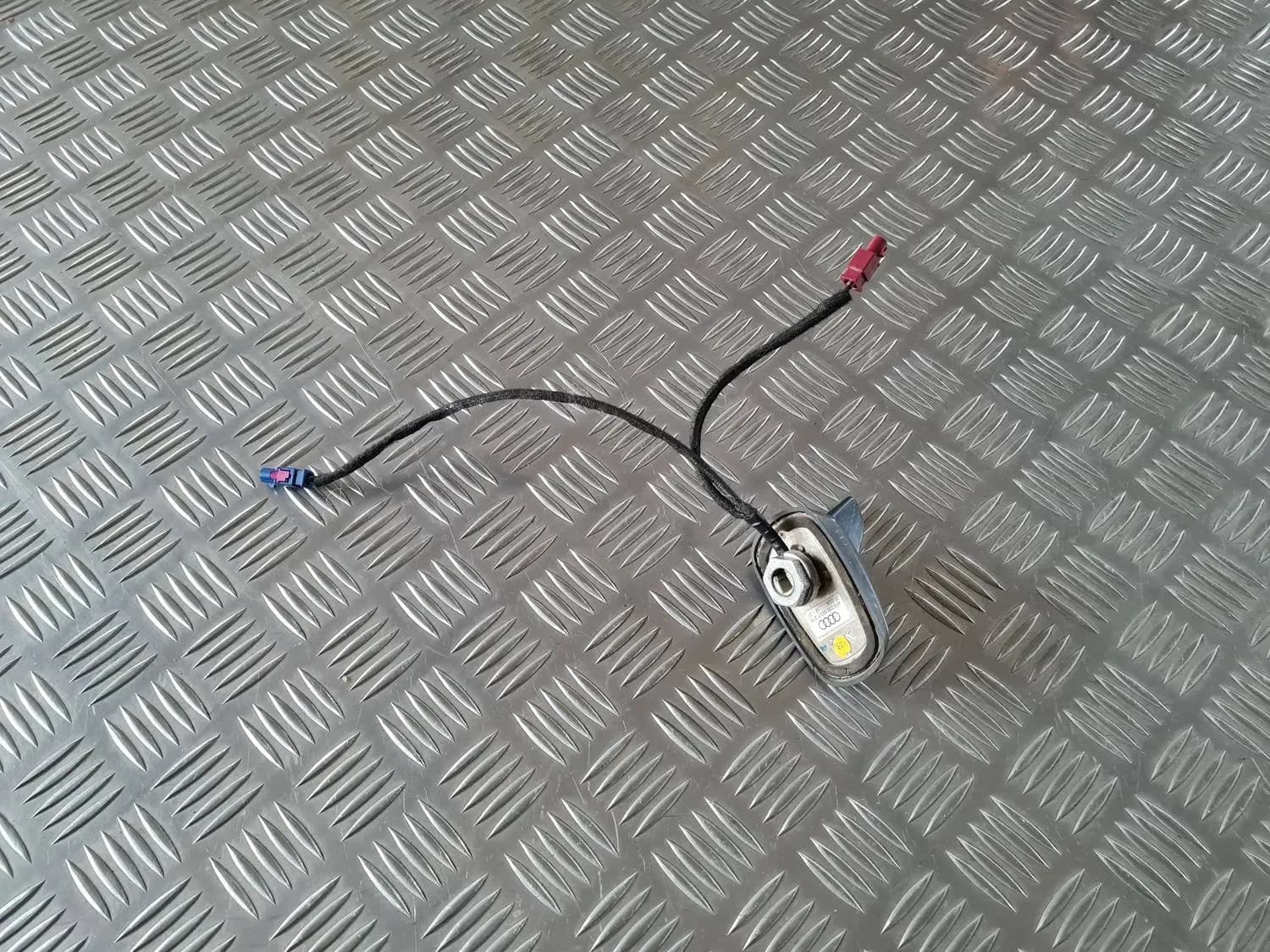 Dakantenne AUDI A6 2008 - foto 4