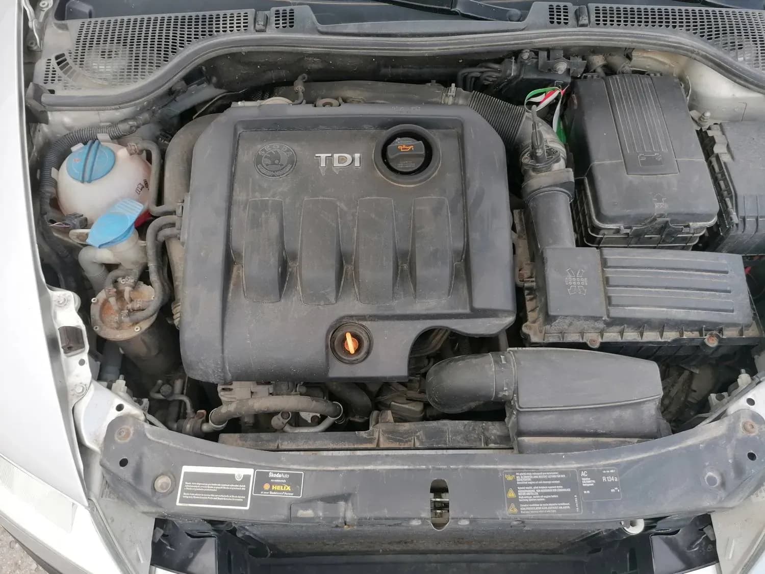 Foto van de gedemonteerde auto 2