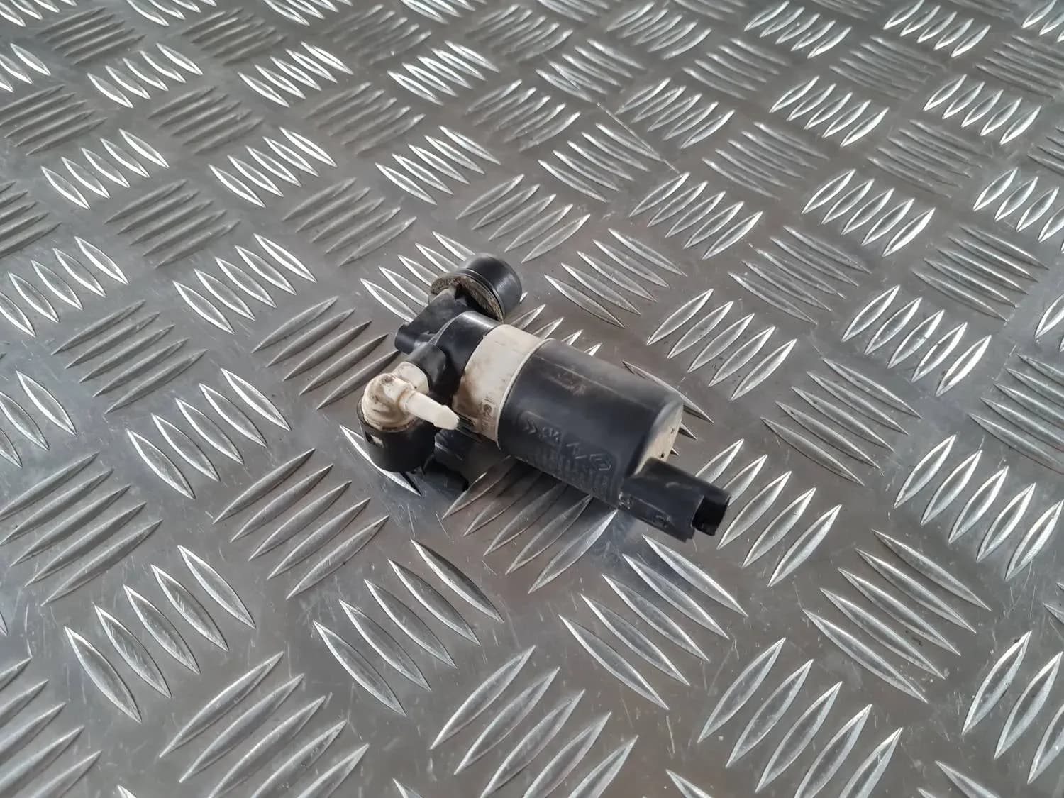 Ruitensproeiervloeistofpomp RENAULT SCENIC III 2011 - foto 2