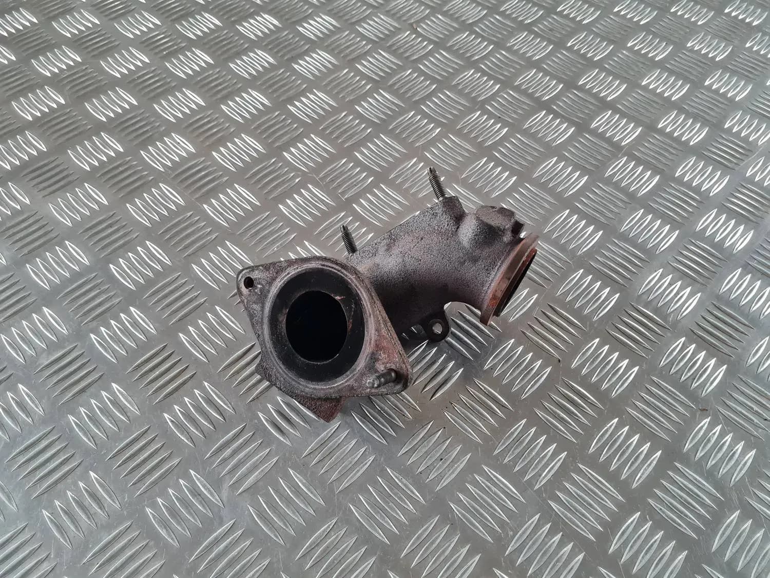 Uitlaatpijp van de turbo RENAULT SCENIC III 2011