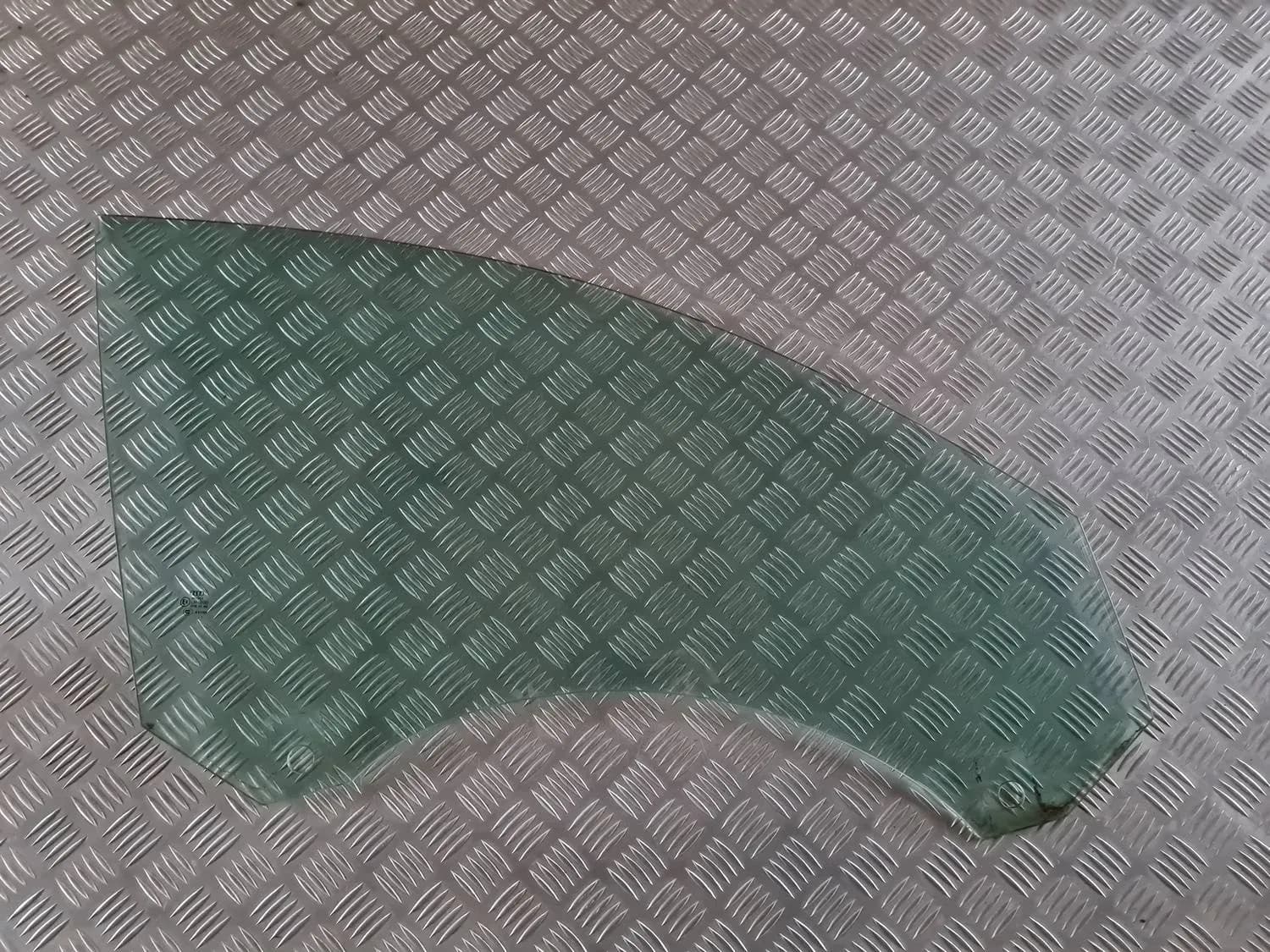 Deurruit voor rechts AUDI A6 2008 - foto 1