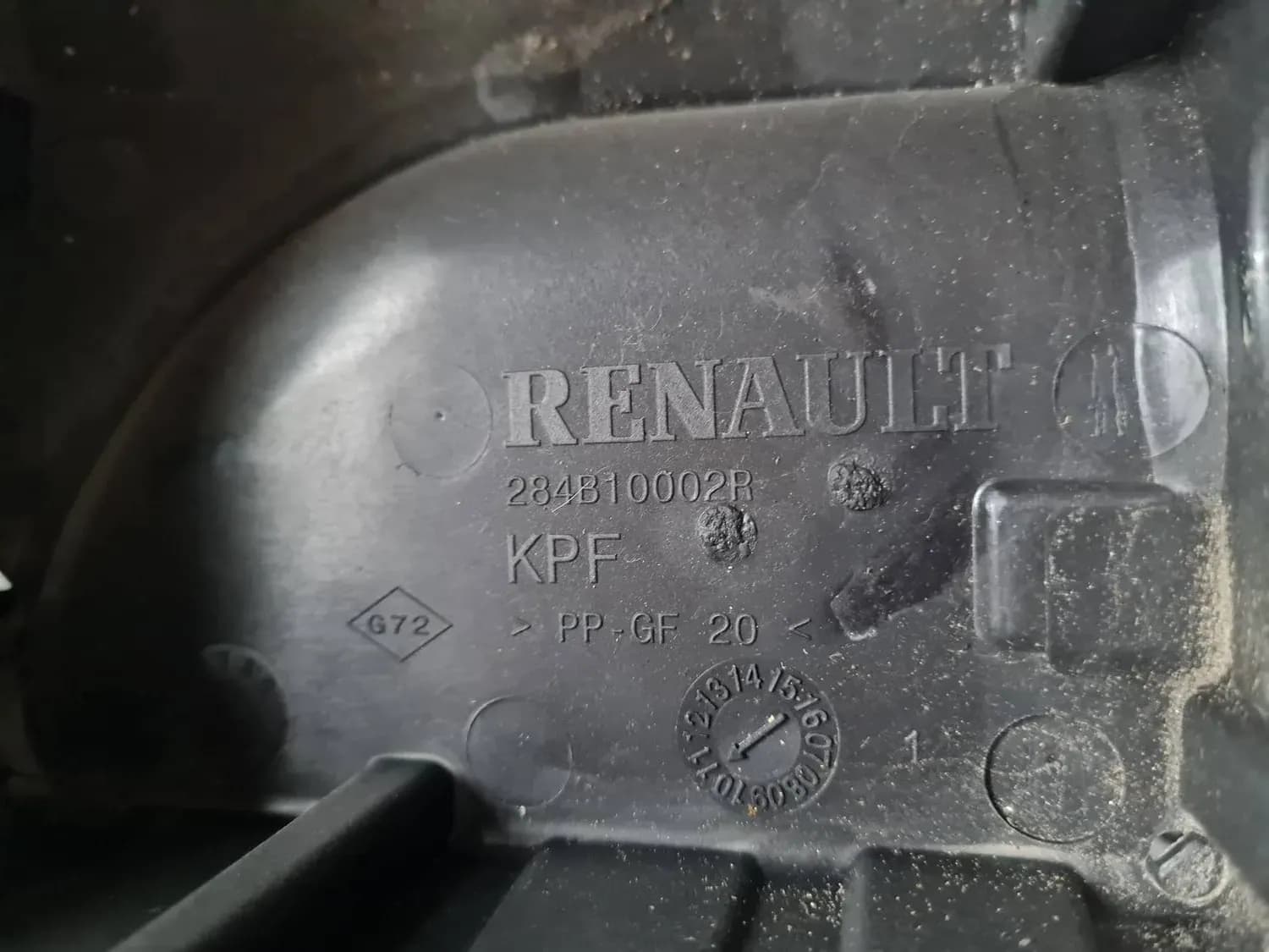 Zekeringen- en relaiskast RENAULT SCENIC III 2011 - foto 5