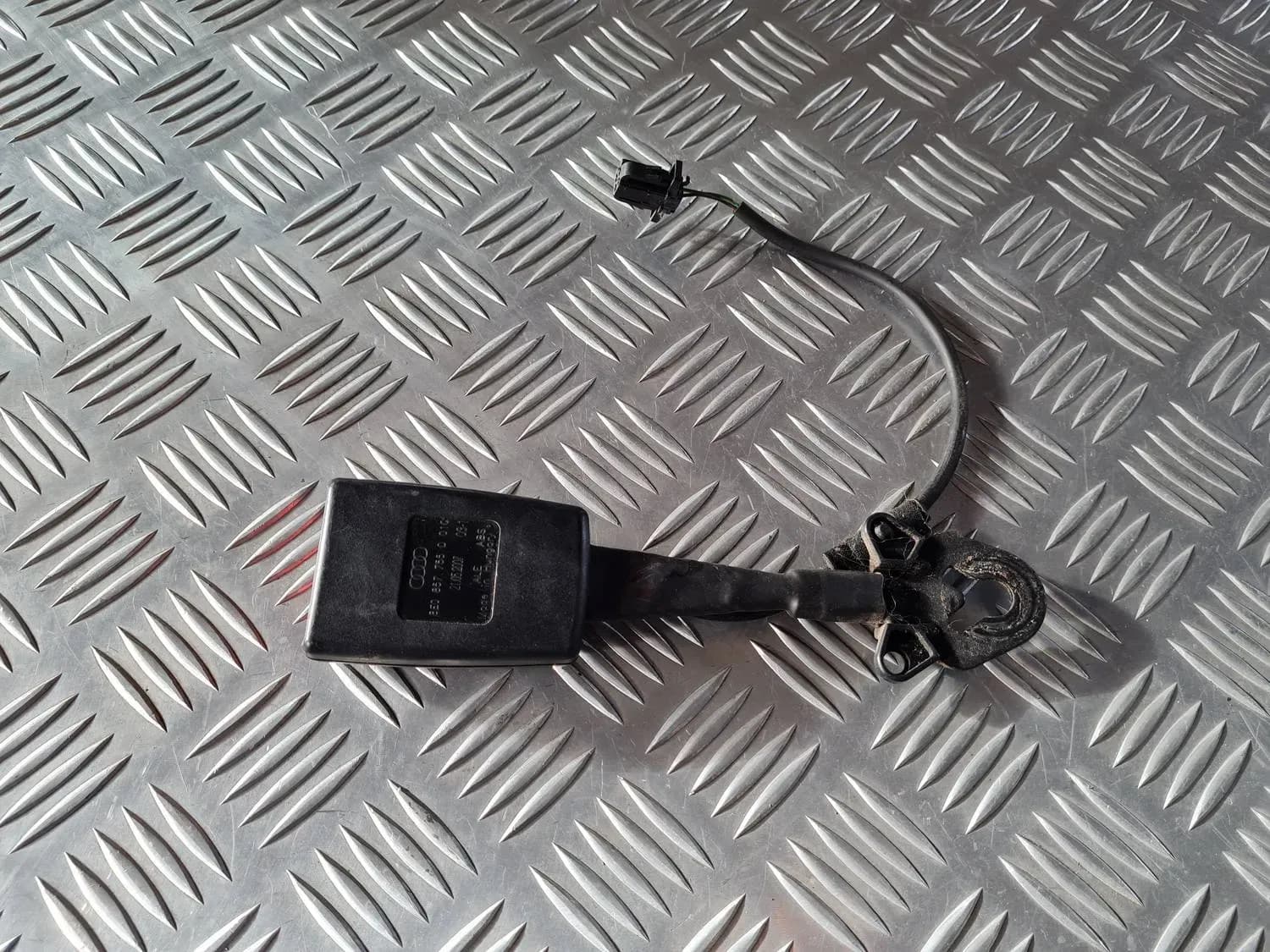 Voorgordelsluiting AUDI A6 2008 - foto 2