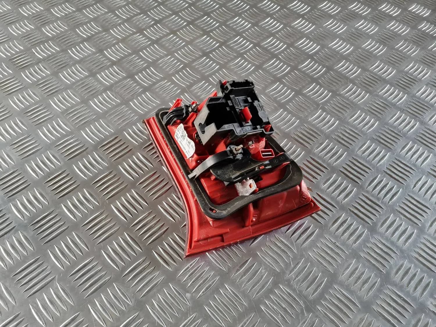 Kofferlamp links AUDI A6 2008 - foto 6