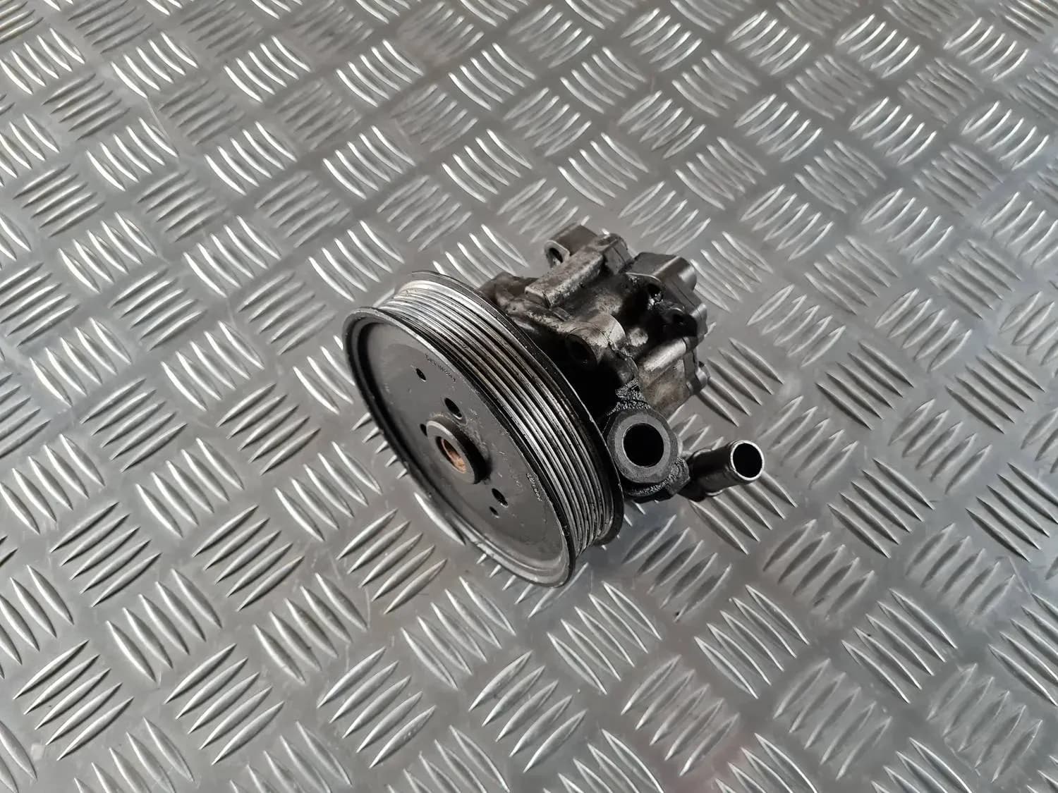 Hydraulische versterker AUDI A6 2008 - foto 1