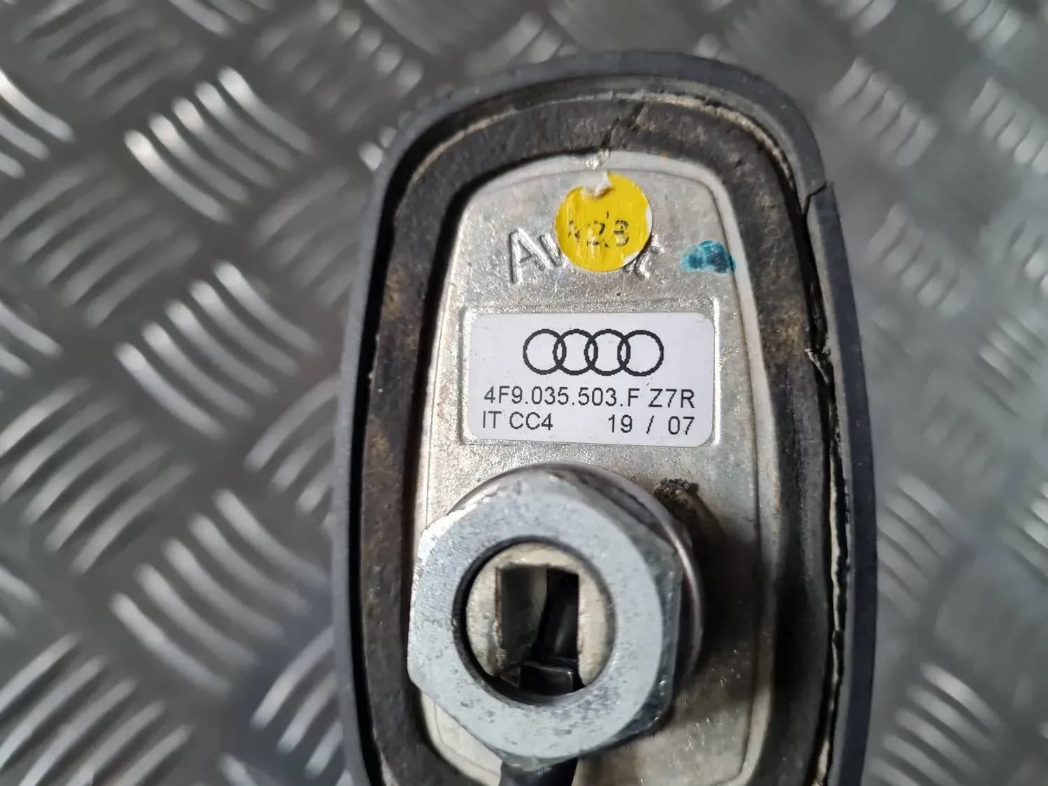 Dakantenne AUDI A6 2008 - foto 2