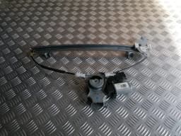 Ruitheffer voor rechts NISSAN PATHFINDER 2006