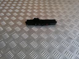 Bedieningsknoppen instrumentenpaneel CHRYSLER GRAND VOYAGER 2004
