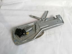 Ruitheffer voor rechts VOLVO V70 2000