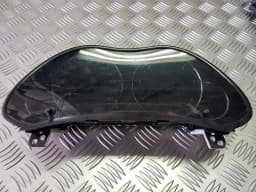 Snelheidsmeter TOYOTA AVENSIS 2004