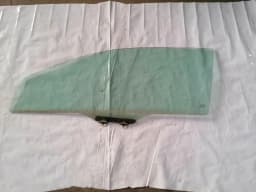 Deurruit voor links HONDA CIVIC 2004